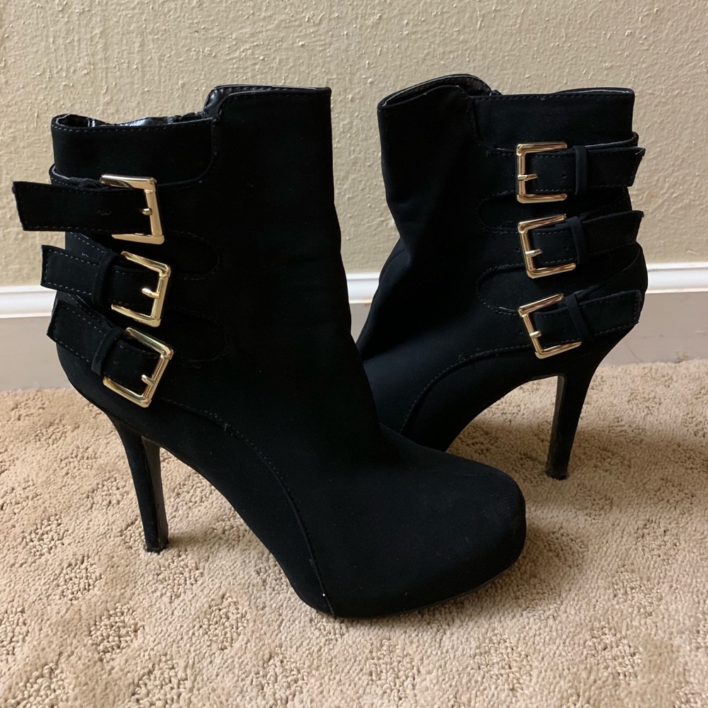 Madeline girl Newman booties